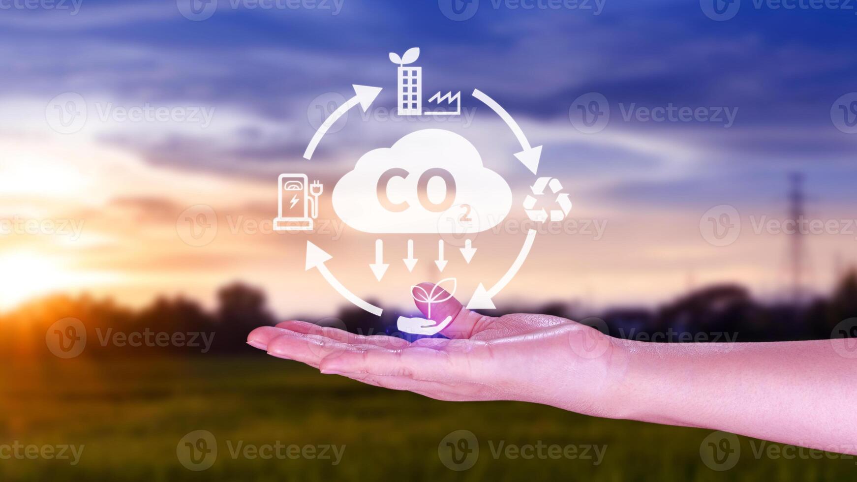 mano participación co2 reduciendo virtual icono para disminución carbón dióxido emisión, carbón huella y carbón crédito a límite global calentamiento desde bio clima cambio concepto. foto