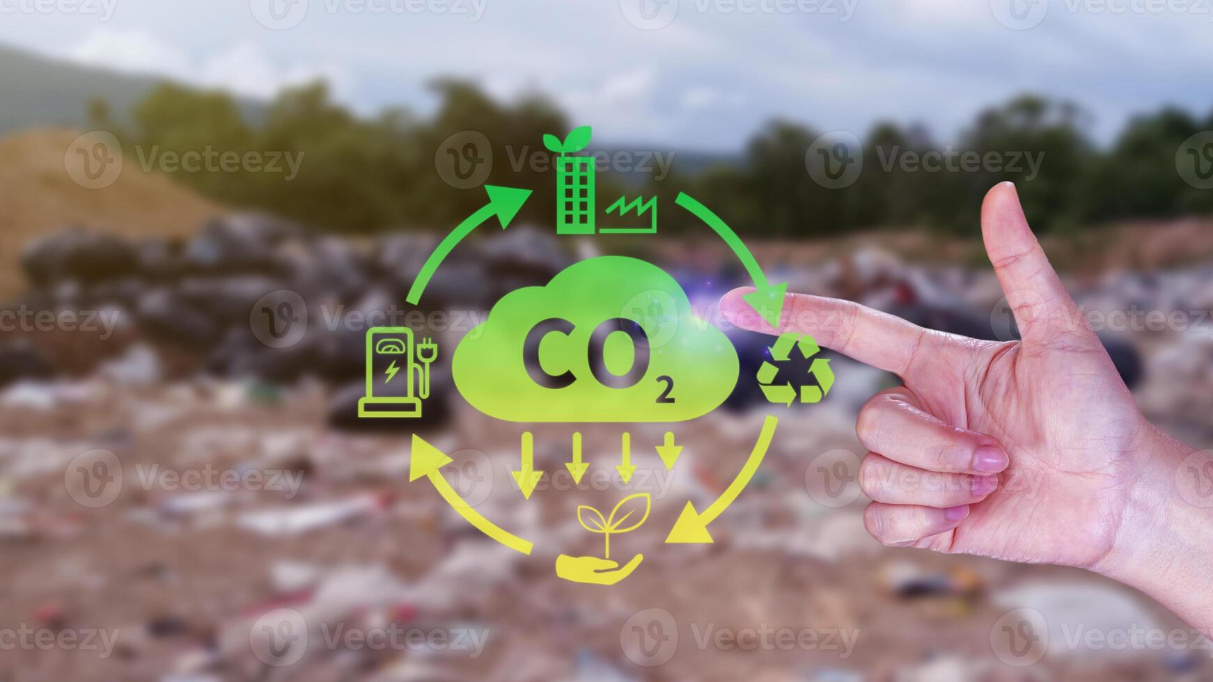 mano participación co2 reduciendo virtual icono para disminución carbón dióxido emisión, carbón huella y carbón crédito a límite global calentamiento desde bio clima cambio concepto. foto