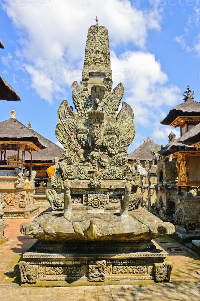 batuan templo en bali, Indonesia foto