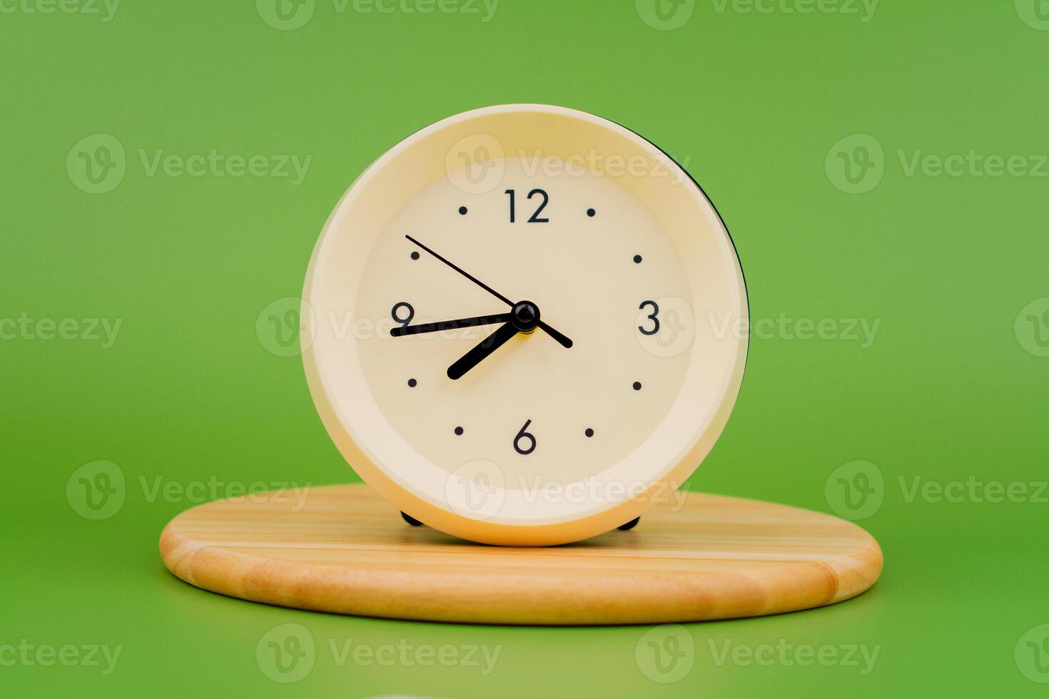 Time and a clock that stops, a photo of a clock in the studio, an important time concept in work and life.