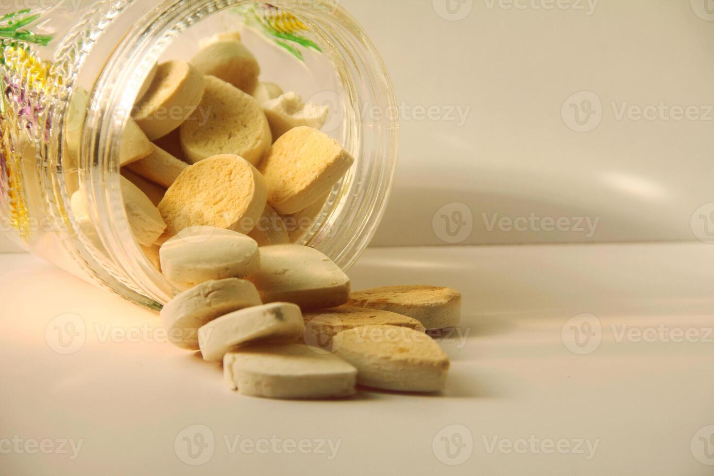 Eid cookies are often used as snacks when gathering with visiting family and relatives photo