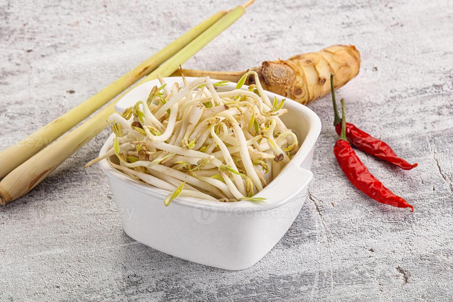 Asian cuisine Mash bean sprout photo