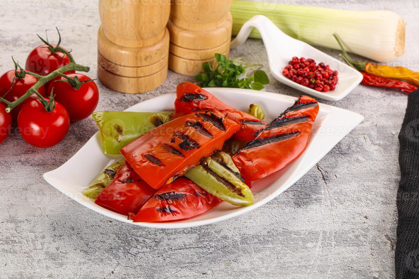 Grilled Bell Pepper - green and red photo