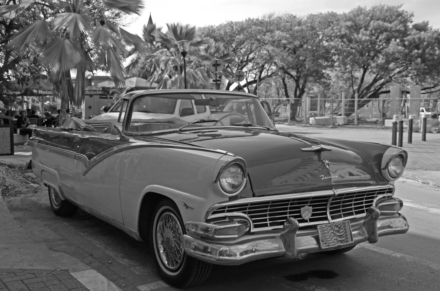 old timer car photo