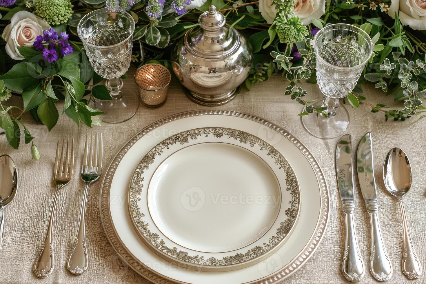 un cena plato y cuchillería para un Boda a un lujo hotel publicidad comida fotografía foto