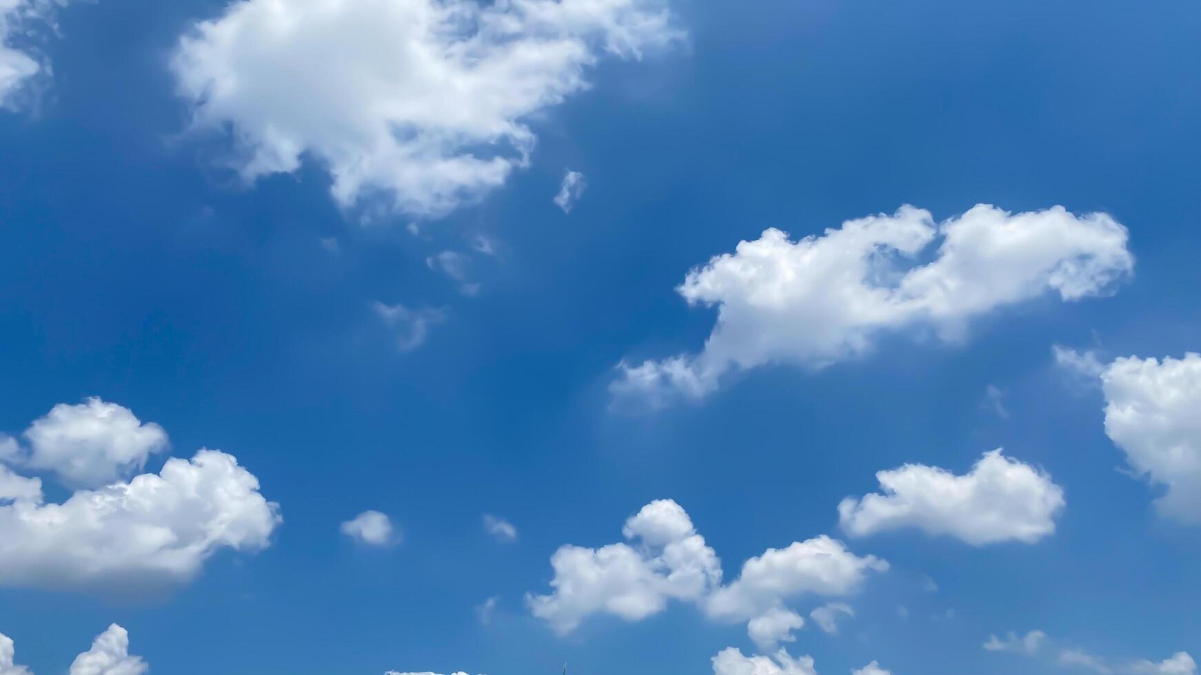 azul cielo y nubes, cielo nubes antecedentes foto