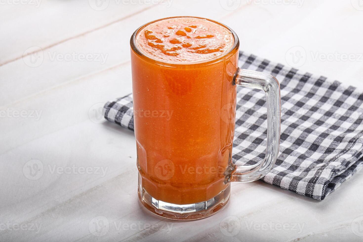 Fresh sweet vitamin detox papaya juice photo