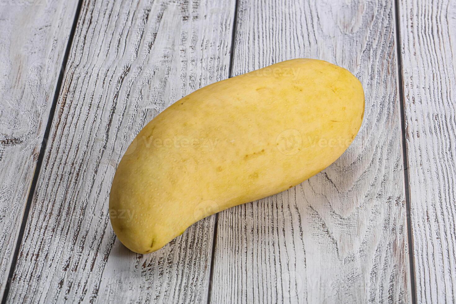 tropical Fruta - maduro amarillo mango foto