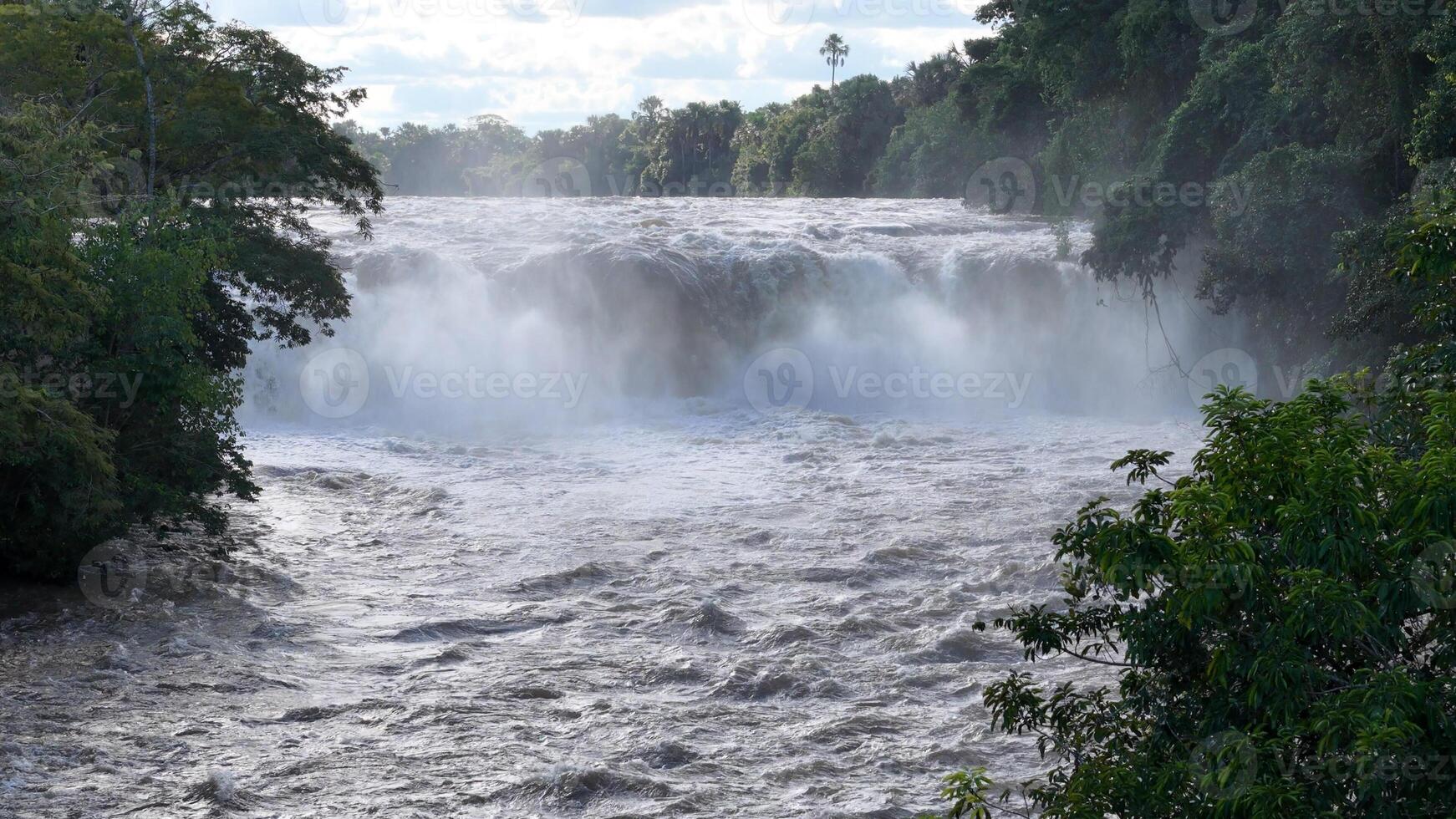 waterfall on the apore river photo