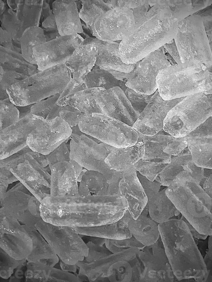 icecubes background,icecubes texture,icecubes wallpaper,ice helps to feel refreshed and cool water from the icecubes helps the water refresh your life and feel good.ice drinks for refreshment business photo