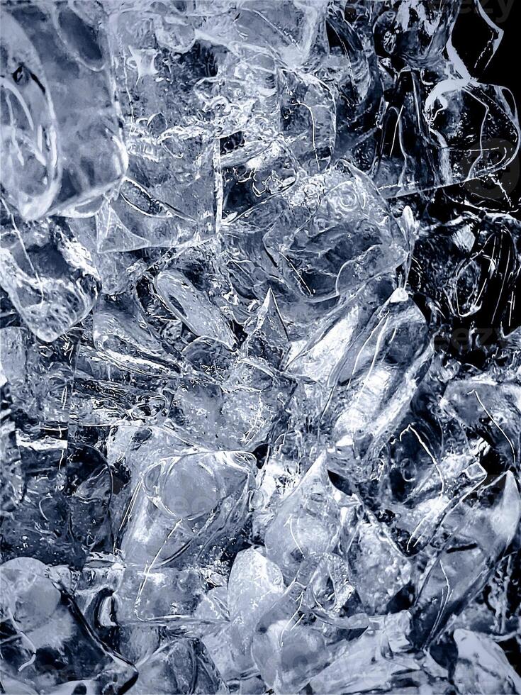 icecubes background,icecubes texture,icecubes wallpaper,ice helps to feel refreshed and cool water from the icecubes helps the water refresh your life and feel good.ice drinks for refreshment business photo