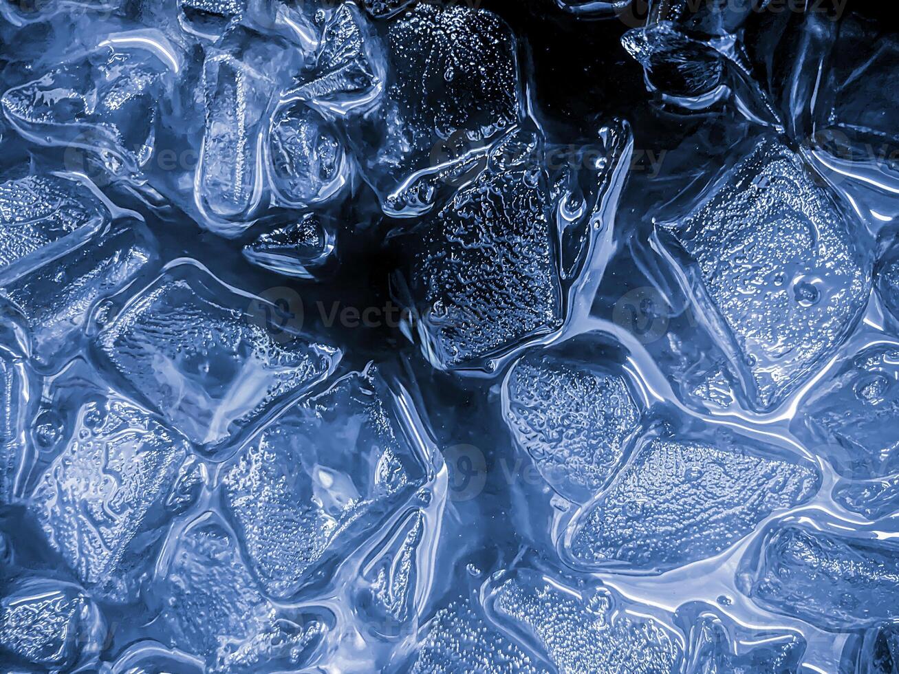 icecubes background,icecubes texture,icecubes wallpaper,ice helps to feel refreshed and cool water from the icecubes helps the water refresh your life and feel good.ice drinks for refreshment business photo