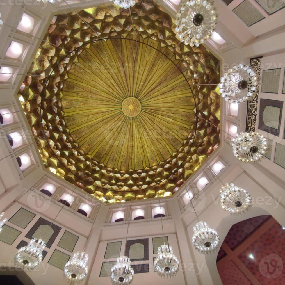 An image of beautiful and big chandelier jhumar photo