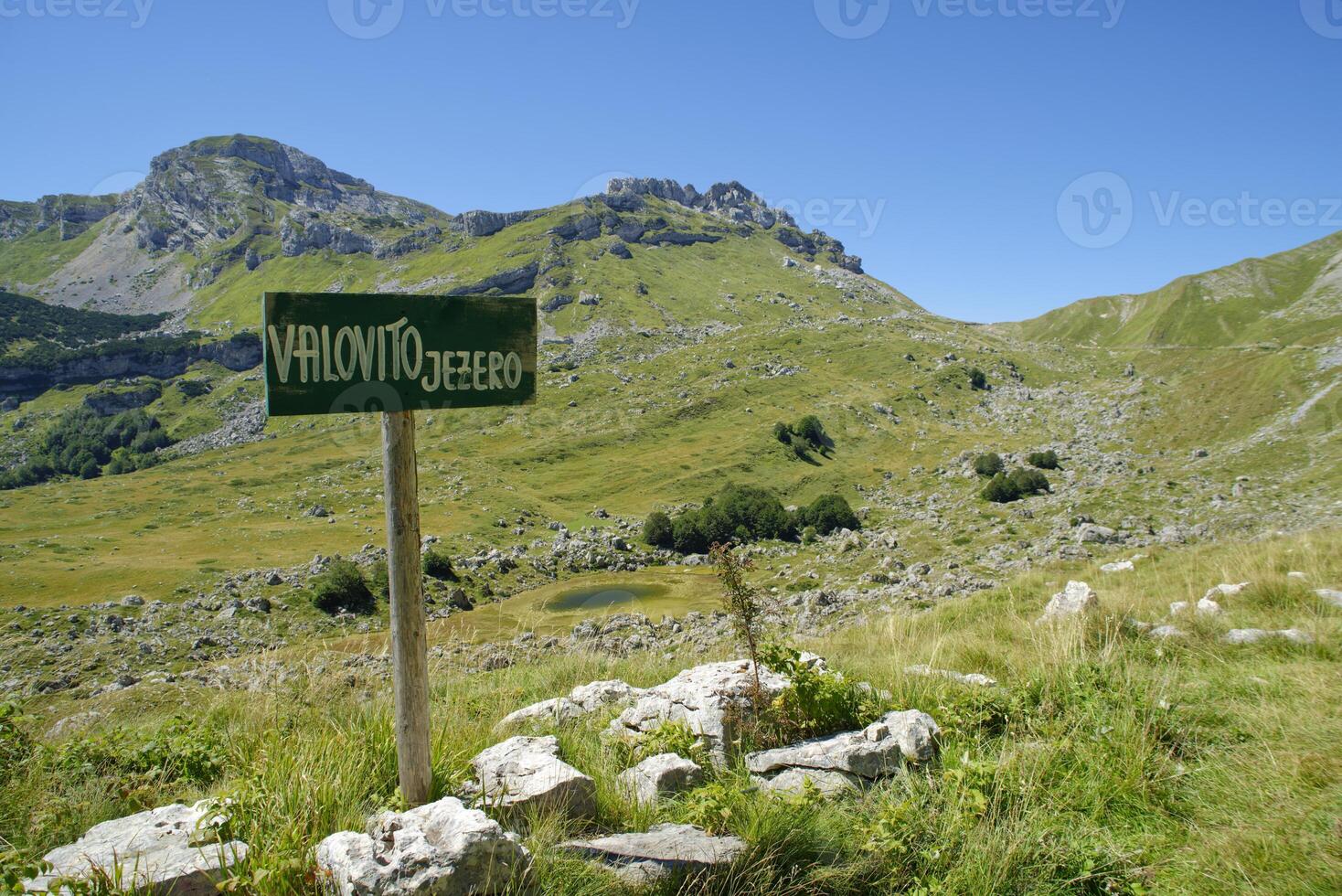 Valovito Lake sign in Durmitor National Park, Montenegro. Unesco protected area. Holidays and vacations in nature. photo