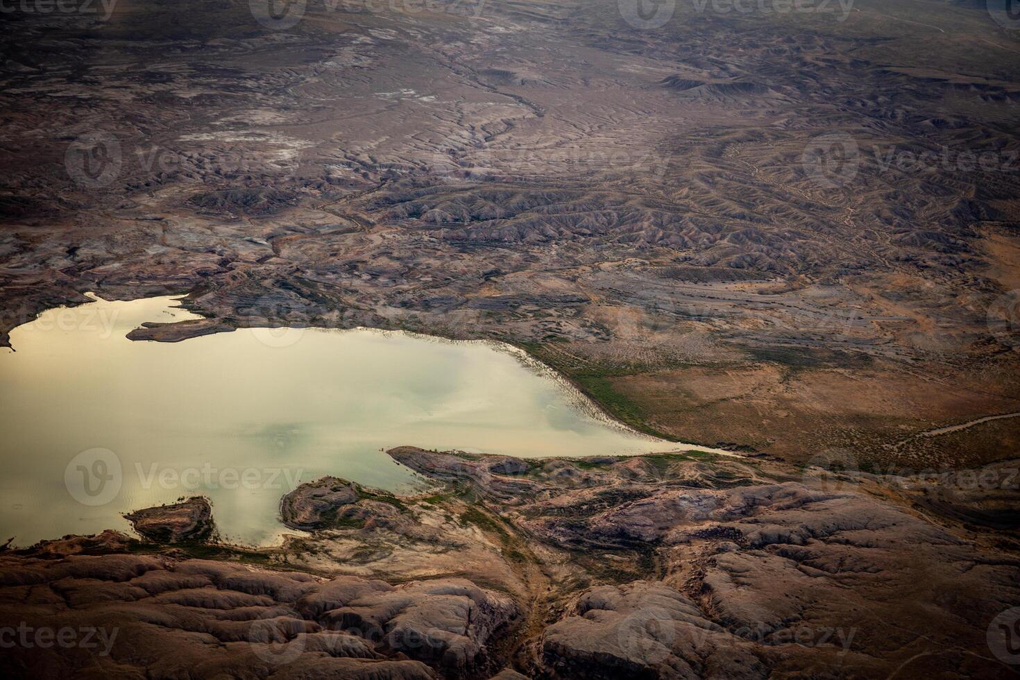 Over view lake in Arizona photo