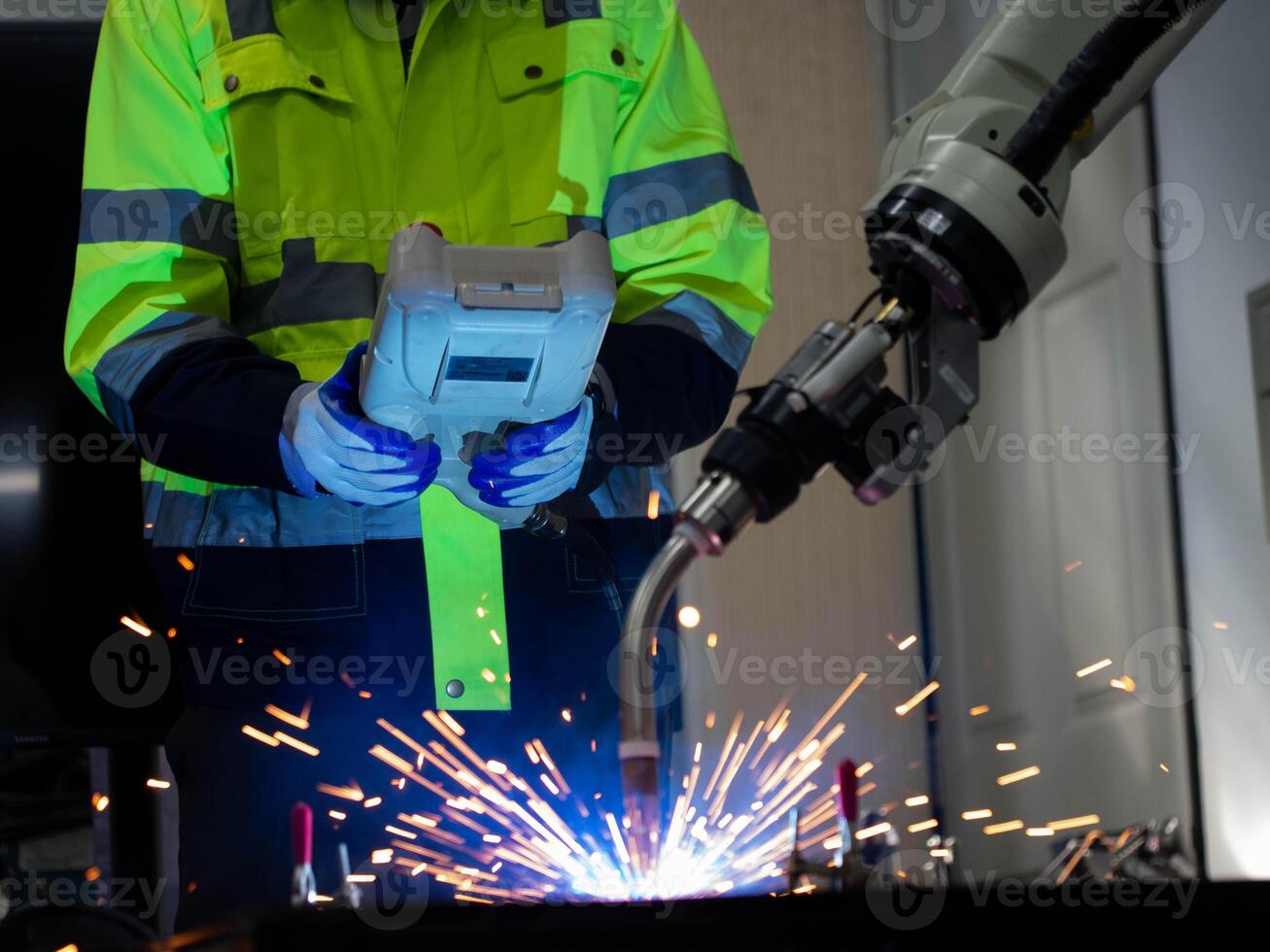 Steel robot metal technology machinery industry arm hand finger equipment manufacturing engineering production futuristic automate work business control tool welding part toll science computer spark photo