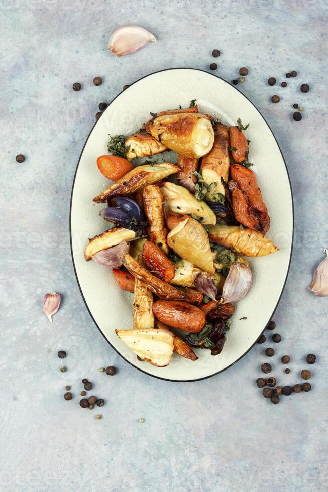 Roasted root vegetables. photo