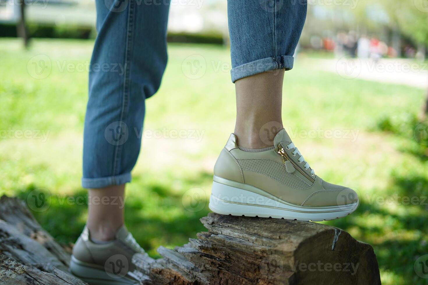 cómodo mujer Zapatos un primavera Moda estilo foto