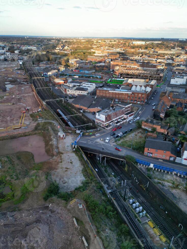 ciudad centrar edificios de Birmingham central ciudad de Inglaterra unido Reino durante puesta de sol. marzo 30, 2024 foto