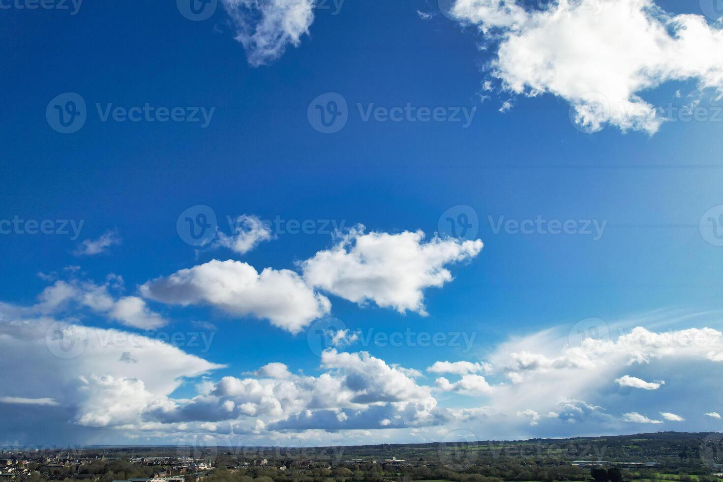 Most Beautiful View of Sky and Clouds over Oxford City of England United Kingdom photo