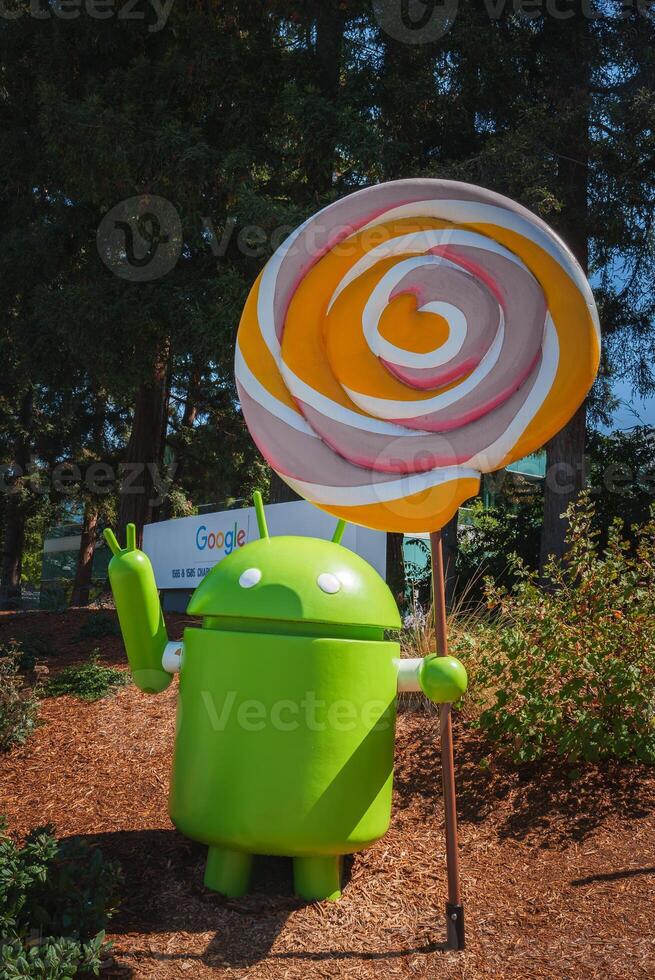 Giant Android mascot statue with lollipop at Google campus photo