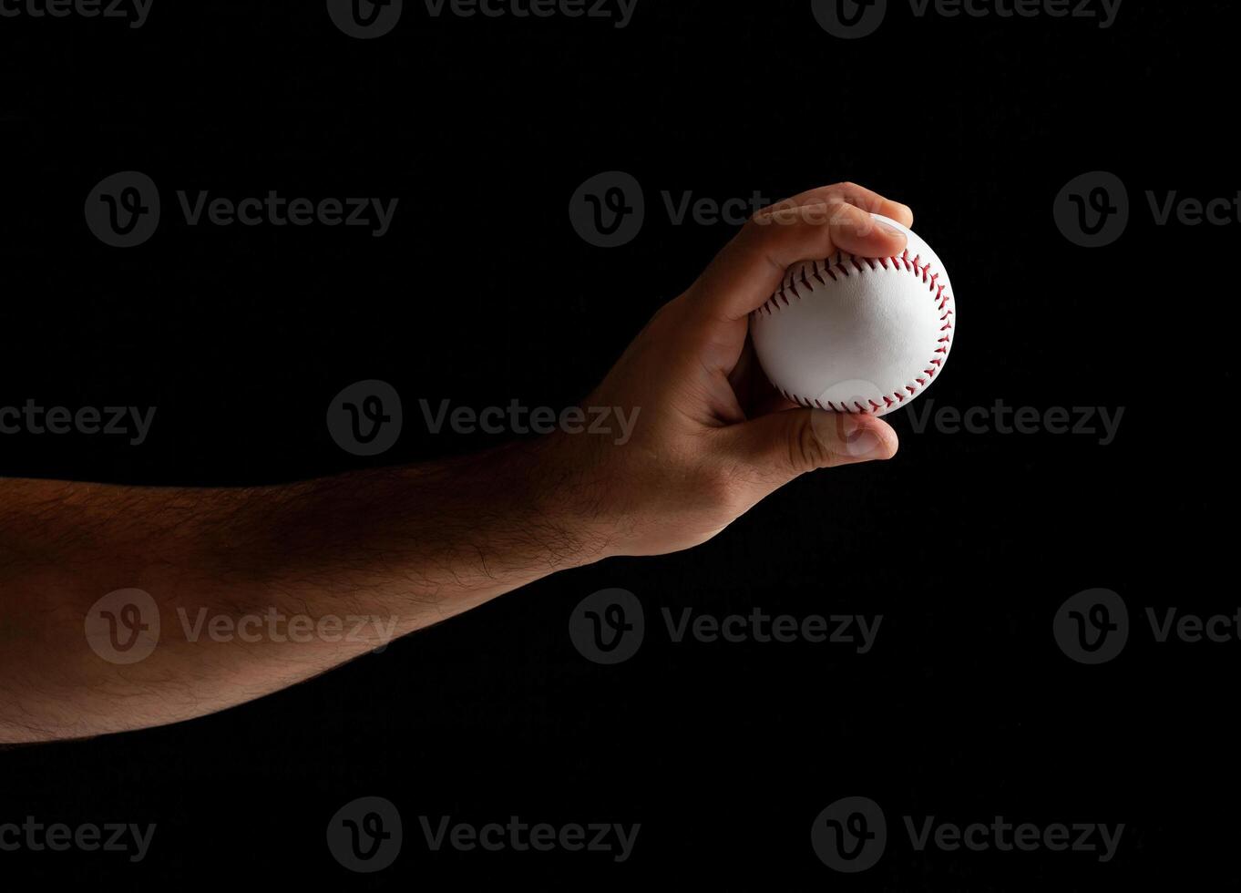 lanzador de béisbol listo para lanzar foto