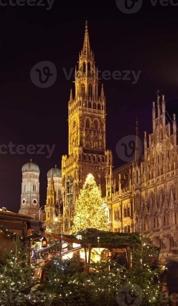 The christmas market on the Marienplatz in Munich photo