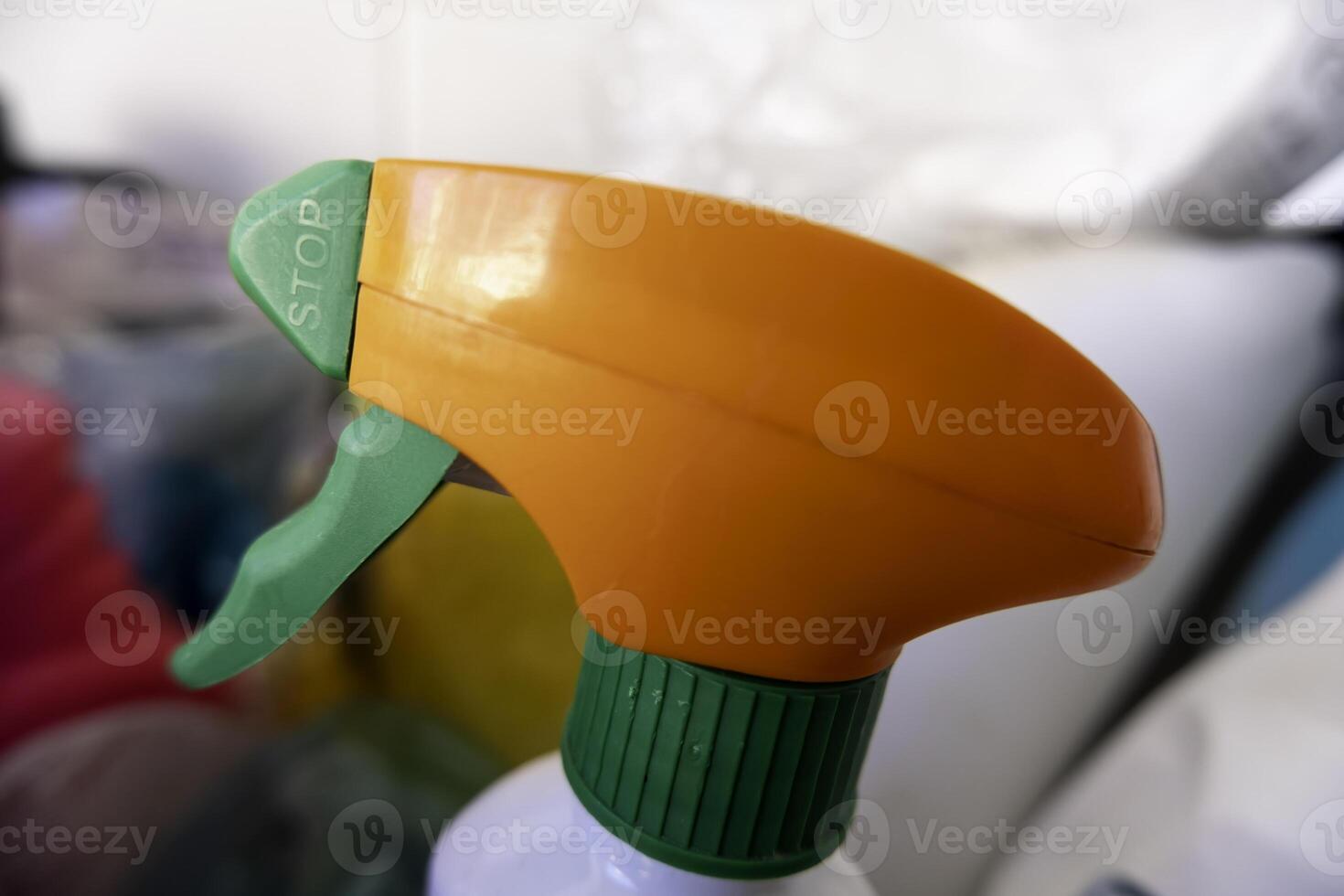 Cleaning spray to clean photo