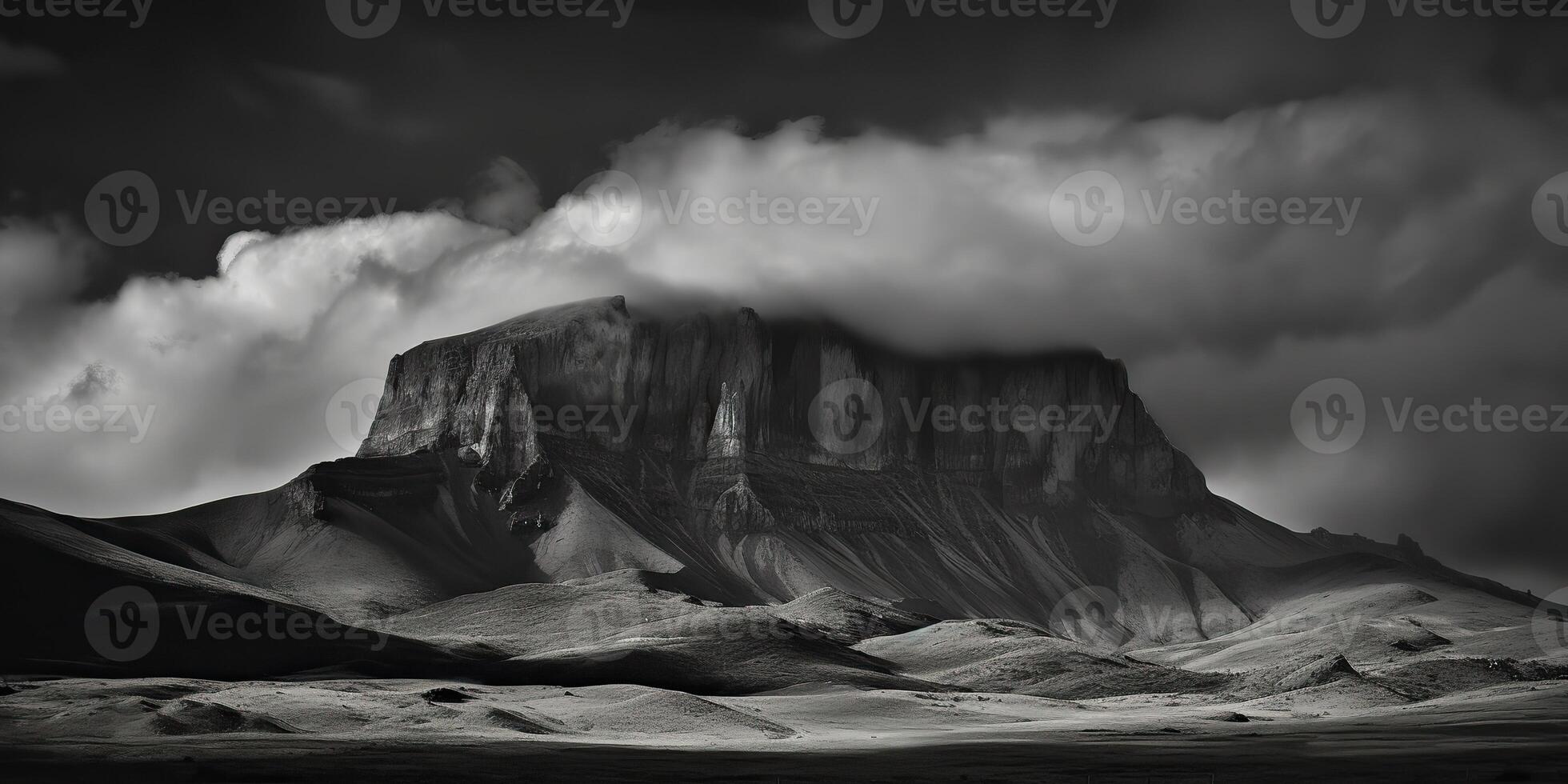 increíble negro y blanco fotografía de hermosa montañas y colinas con oscuro cielo paisaje antecedentes ver escena foto