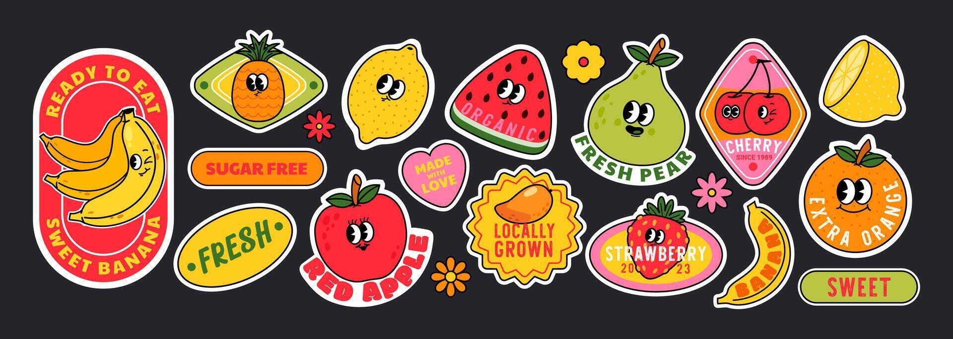 Fruta pegatinas dibujos animados jugoso mascota etiqueta, frutas parches cómic comida personaje. supermercado insignia. orgánico banana, verde pera, eco naranja, gusto manzana jugo. conjunto vector