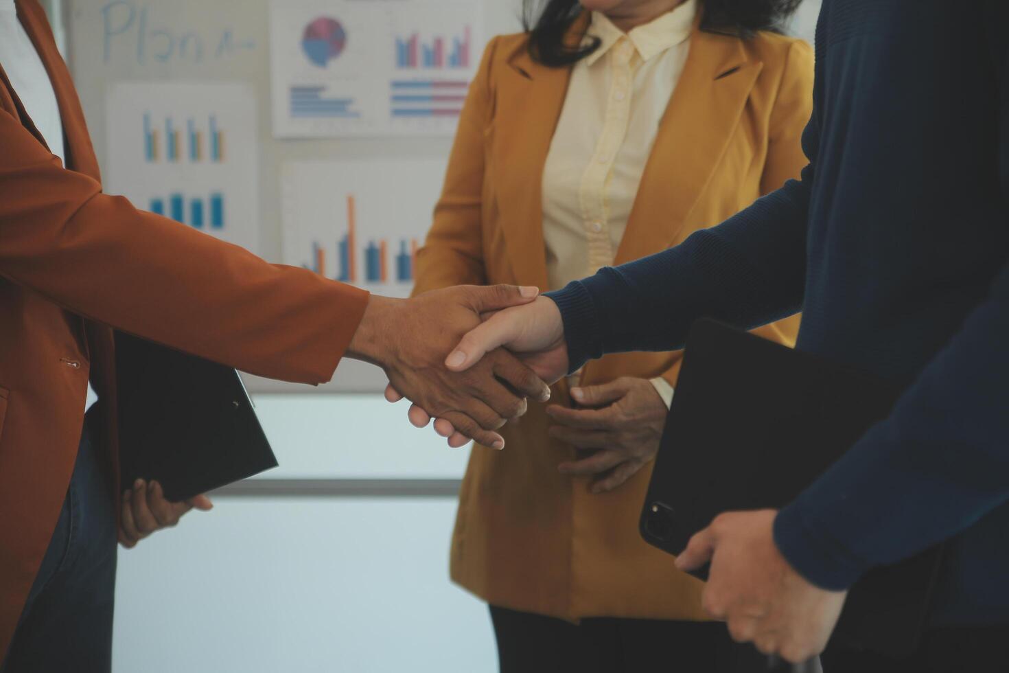 Team of young Asian entrepreneur have serious and disagreement in team meeting for upcoming project for marketing and sale management with skyscraper view for business startup and education concept photo