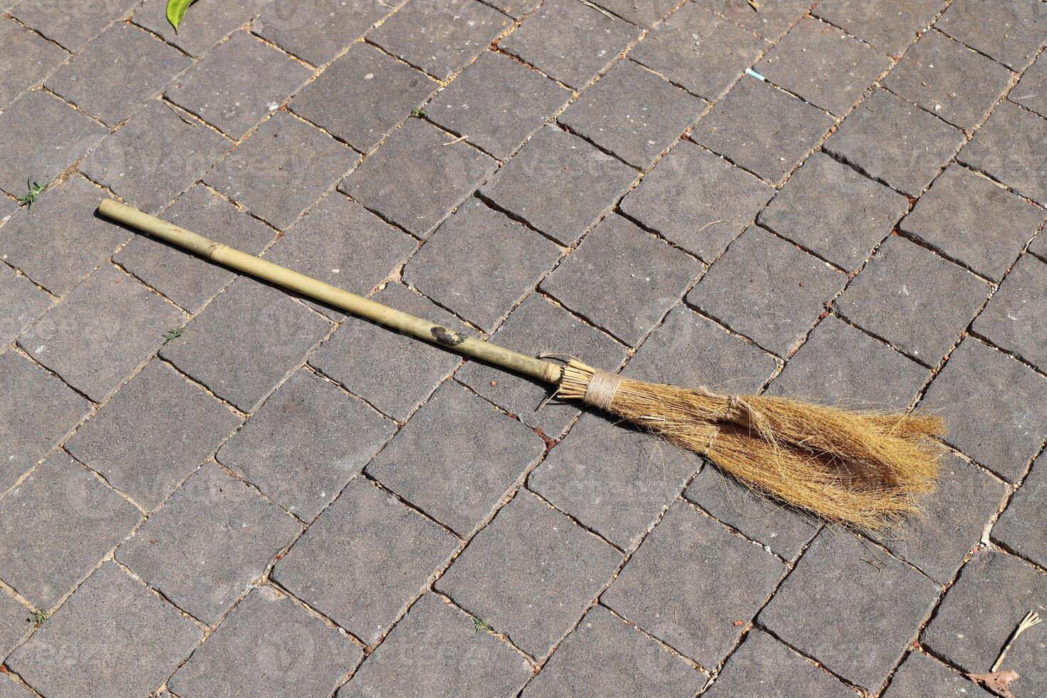 Hand tools for wet cleaning of premises photo