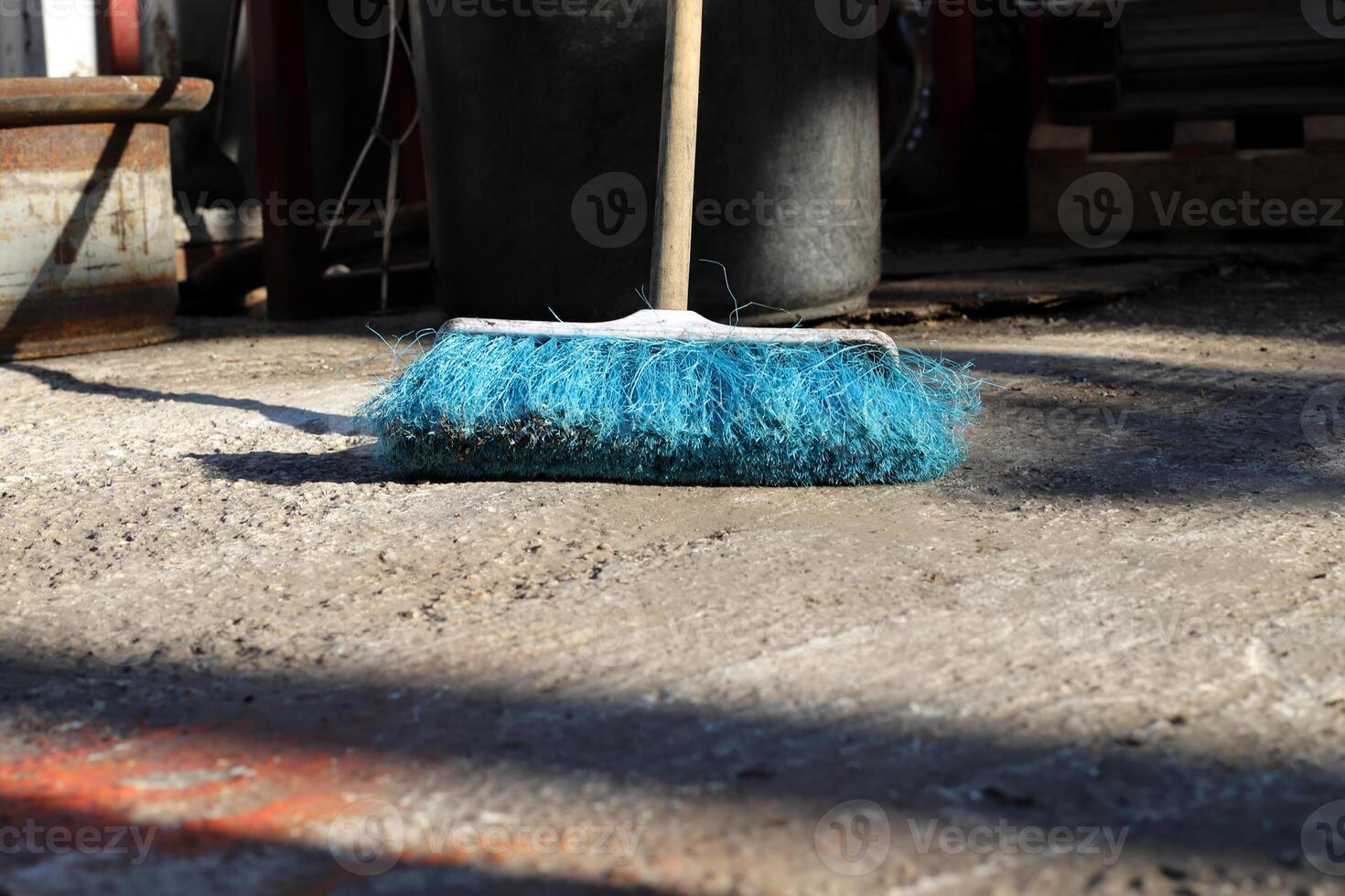 Hand tools for wet cleaning of premises photo