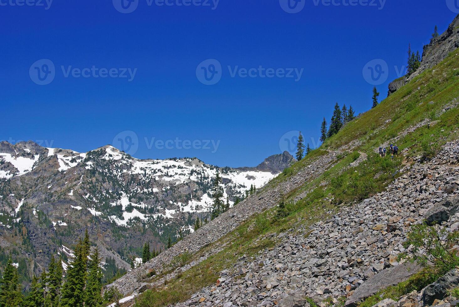 Guye Peak to Red Mountain photo