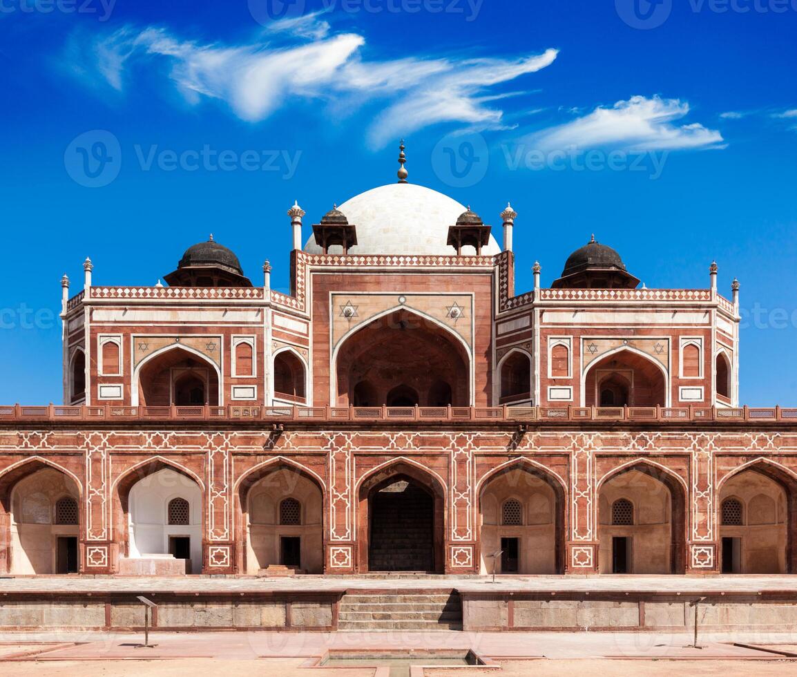 Humayun's Tomb. Delhi, India photo