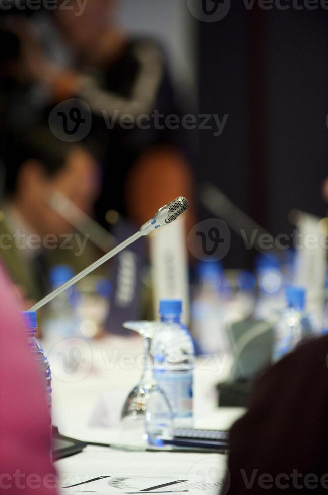 Microphone for the speaker in a conference to a hall photo