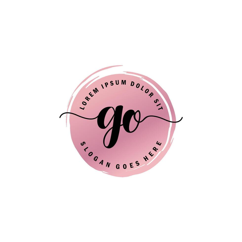 GO Initial Letter handwriting logo with circle brush template vector