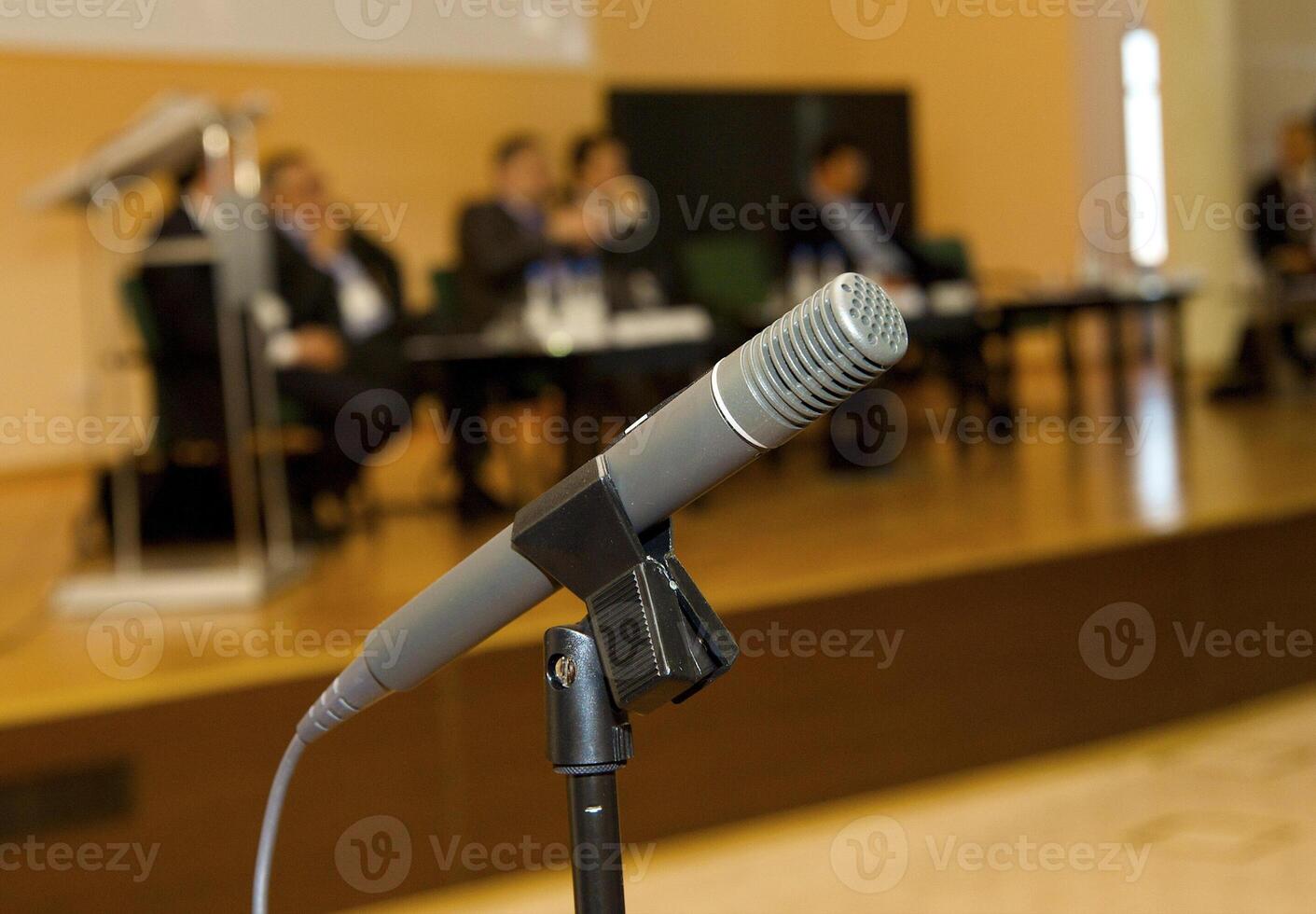 Microphone for the speaker in a conference to a hall photo