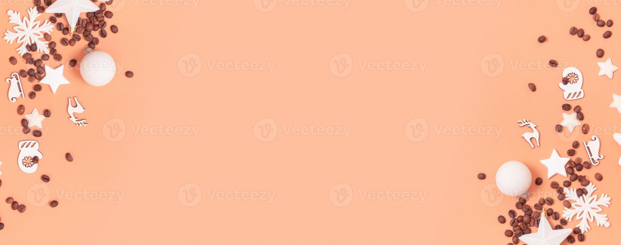 Banner with coffee beans and Christmas decorations flat lay, top view on trendy 2024 Peach Fuzz color background. photo
