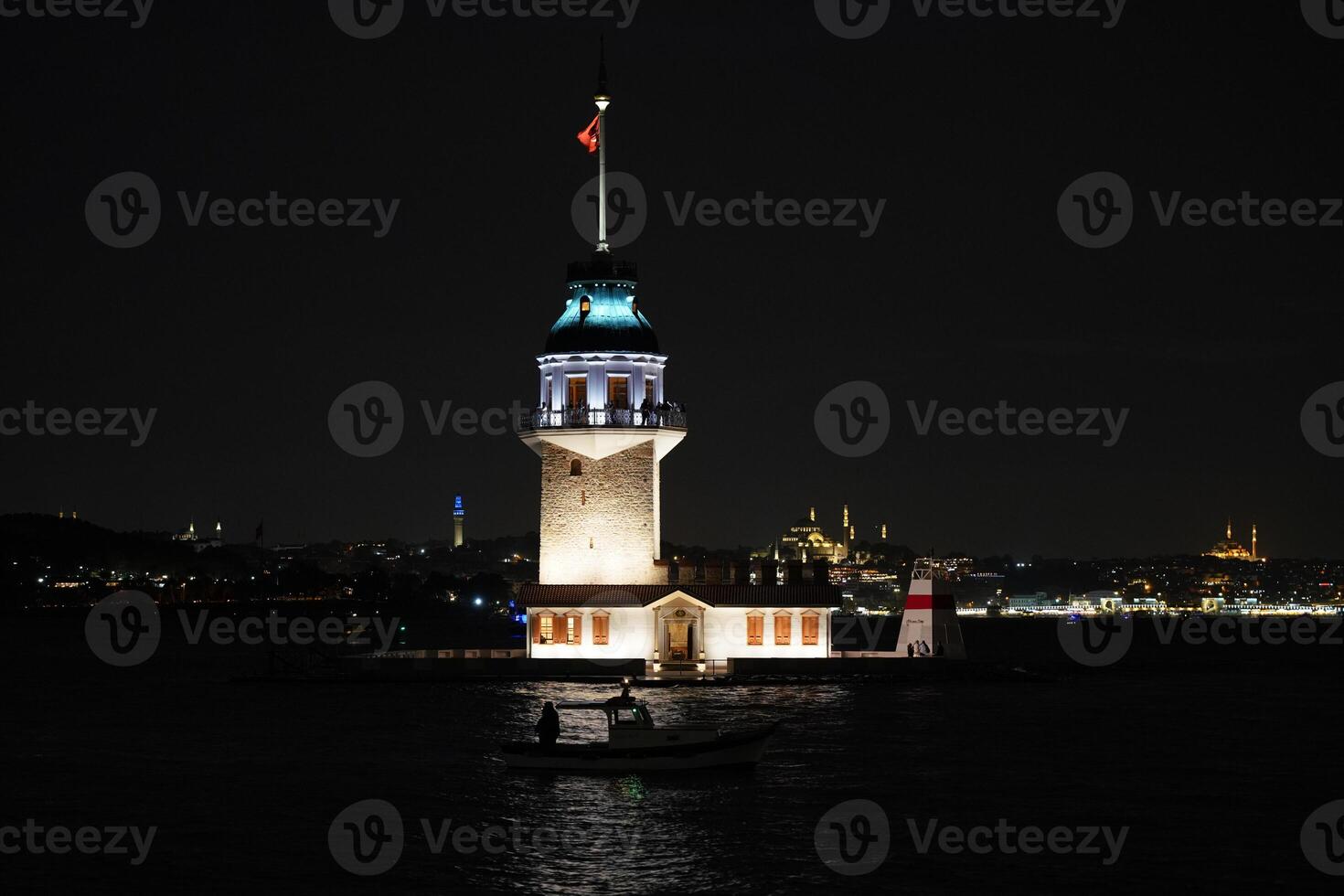Maidens Tower in Istanbul, Turkiye photo