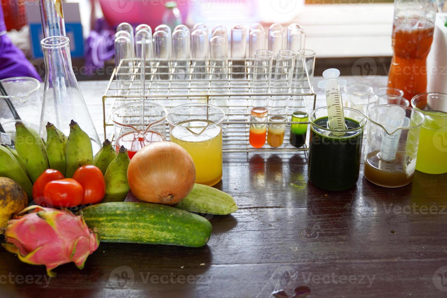The experiment of extracting DNA from fruits and vegetables serves as a blueprint for everything in living cells, serving to tell the organism what it should look like and how it works. photo