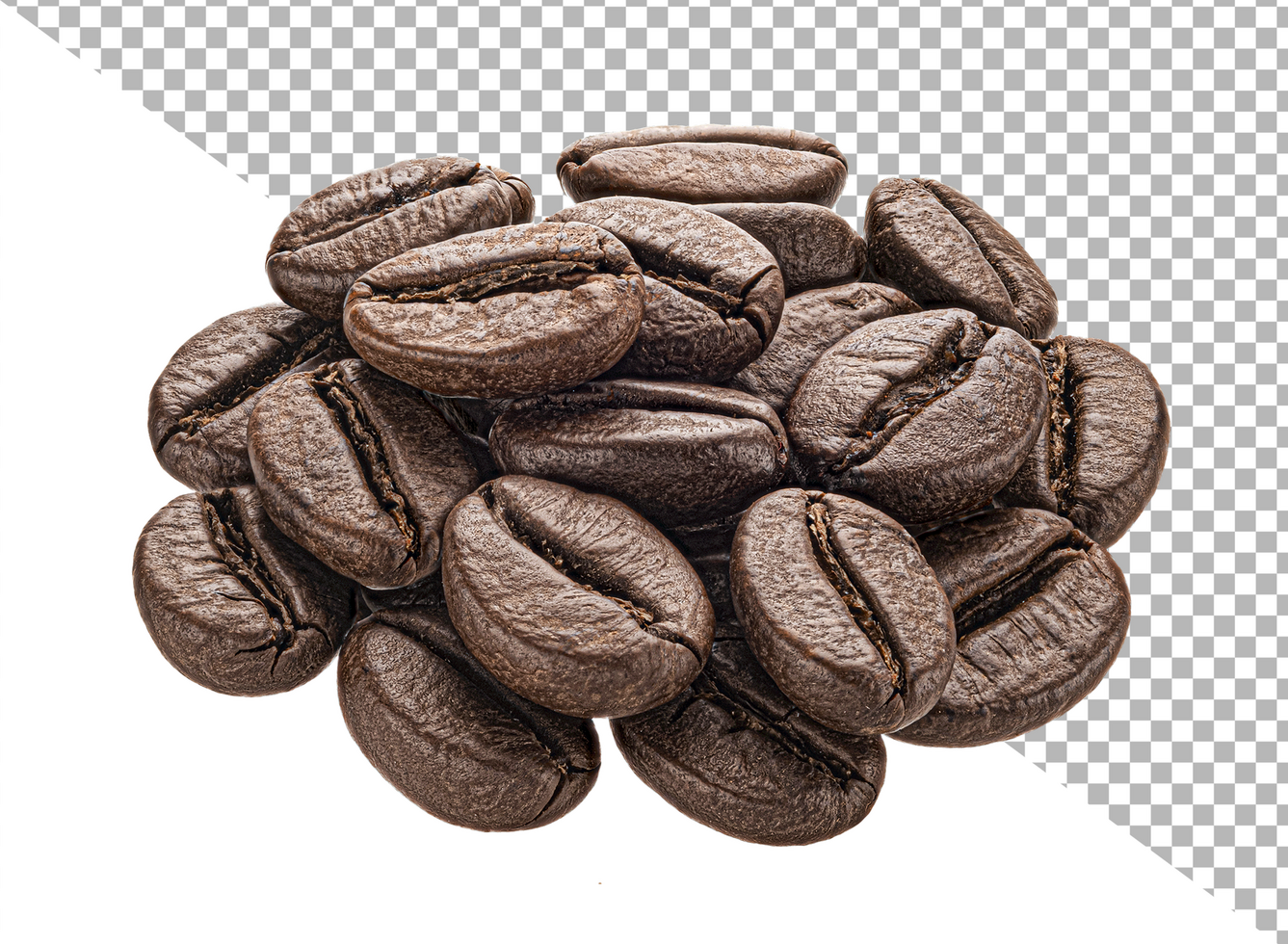 Roasted coffee beans isolated on white background psd