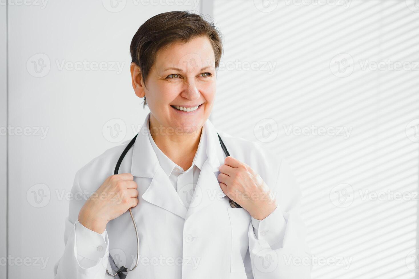 Portrait of woman doctor in hospital photo