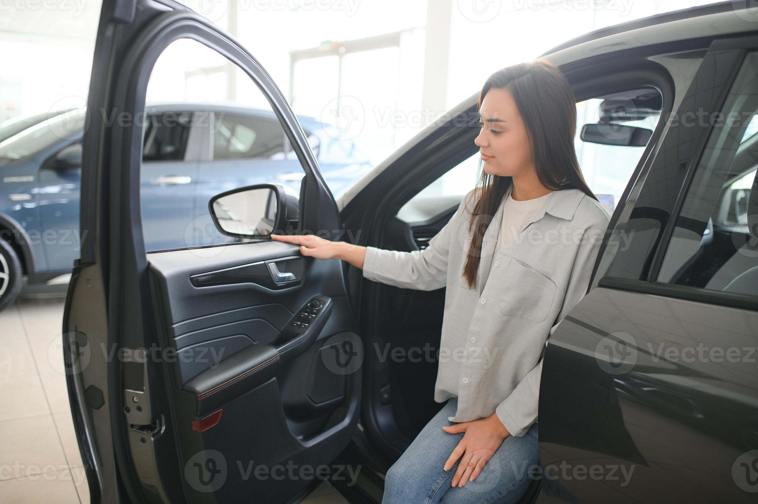 Happy friendly woman customer female buyer client chooses auto wants to - Cathy Wants To Buy A New Watch Online