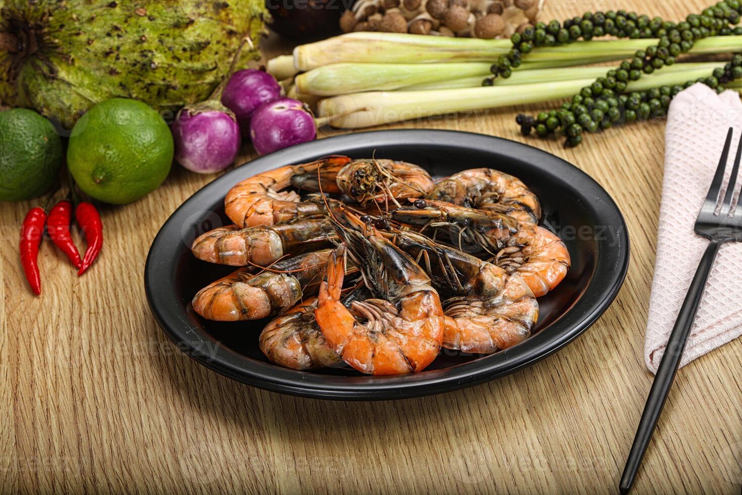 Boiled big tiger fresh shrimp photo
