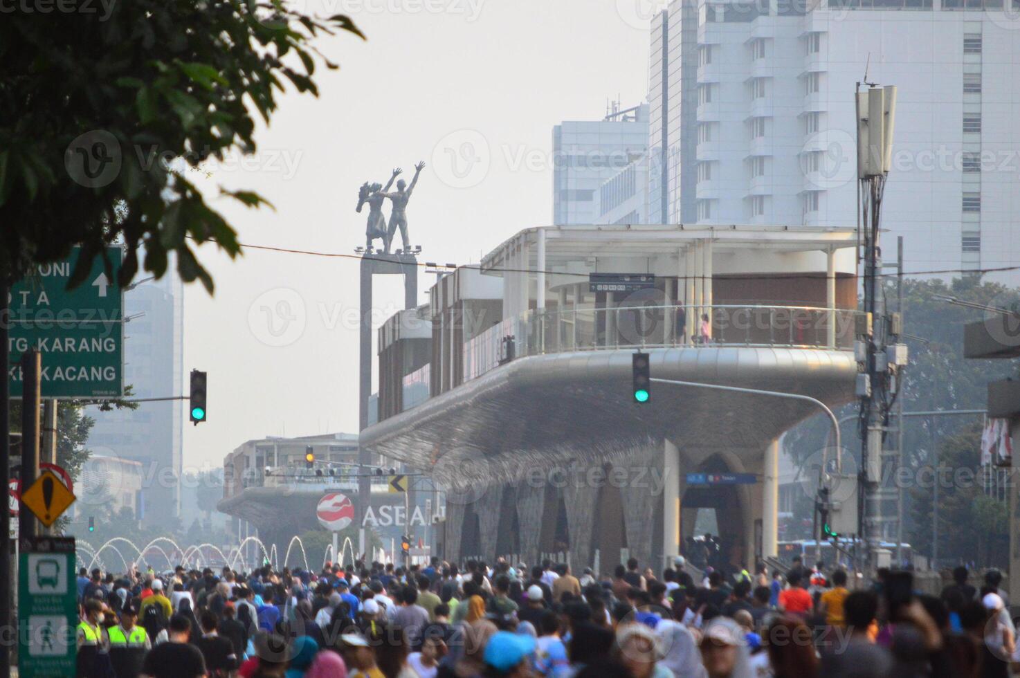 View of the city of Jakarta datang photo