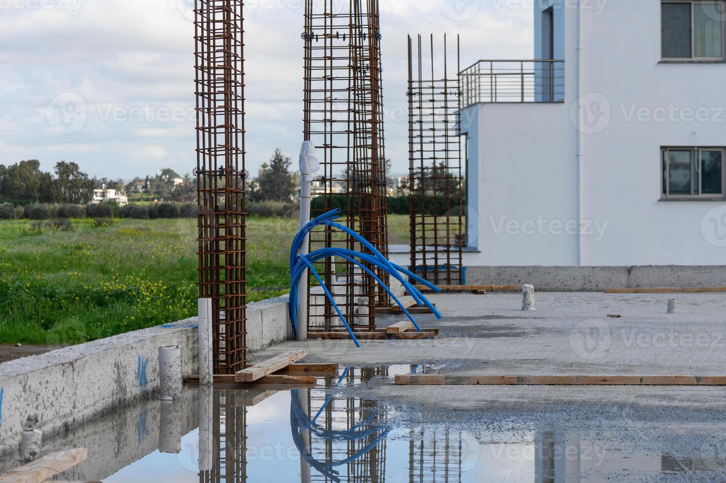 reinforcement at a construction site for concreting 1 photo