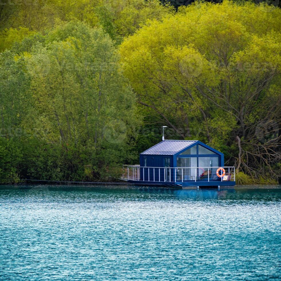 Tranquil Lakefront Escape Embrace Serenity at Our Secluded Summer Cottage photo