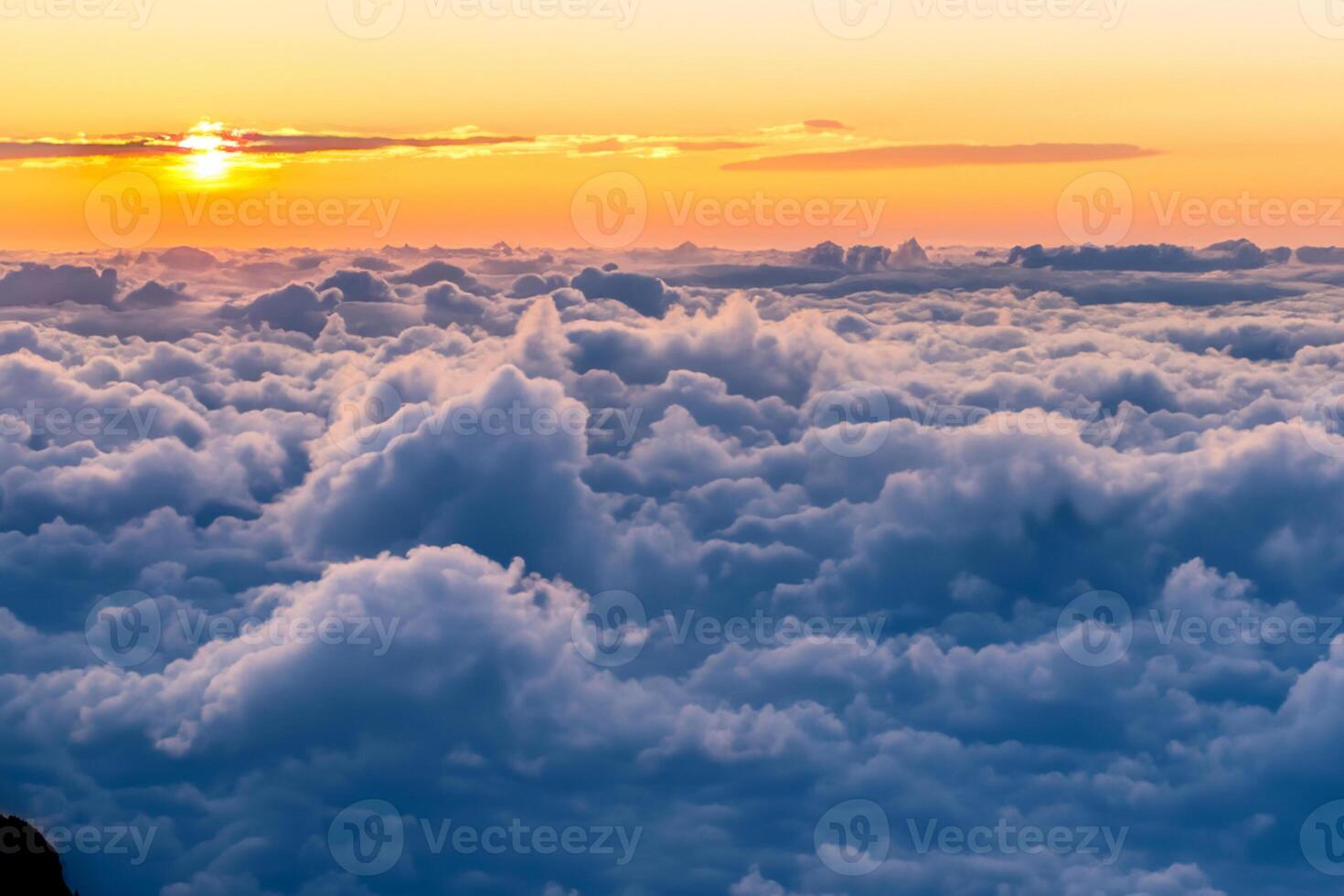 Beautiful Clouds Over the Mountains Create a Harmonious Atmosphere, Painting a Serene and Majestic Scene of Natural Beauty photo