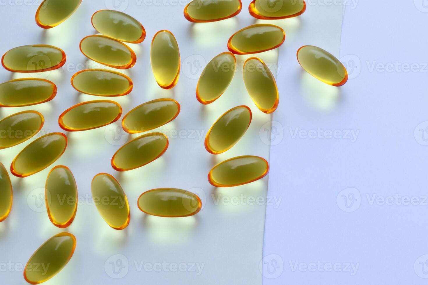 The Importance of Multivitamins in Supporting Overall Health and Wellness Providing Essential Nutrients and Vitamins photo